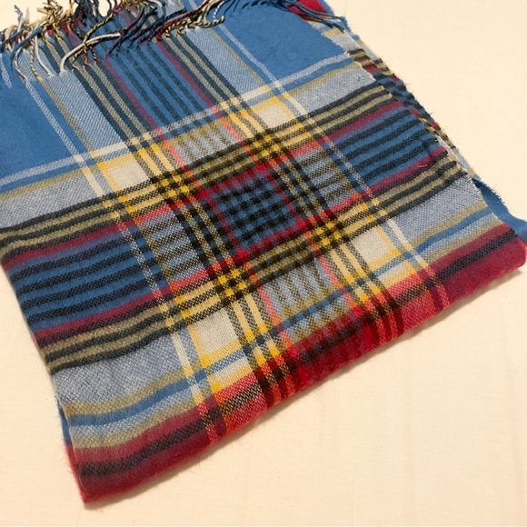 Zara Plaid Women's Scarf 70” x 30” - Picture 4 of 12